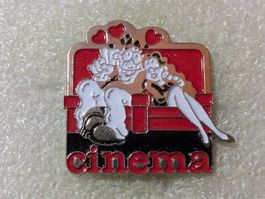 Ansteckpin 68: Cinema