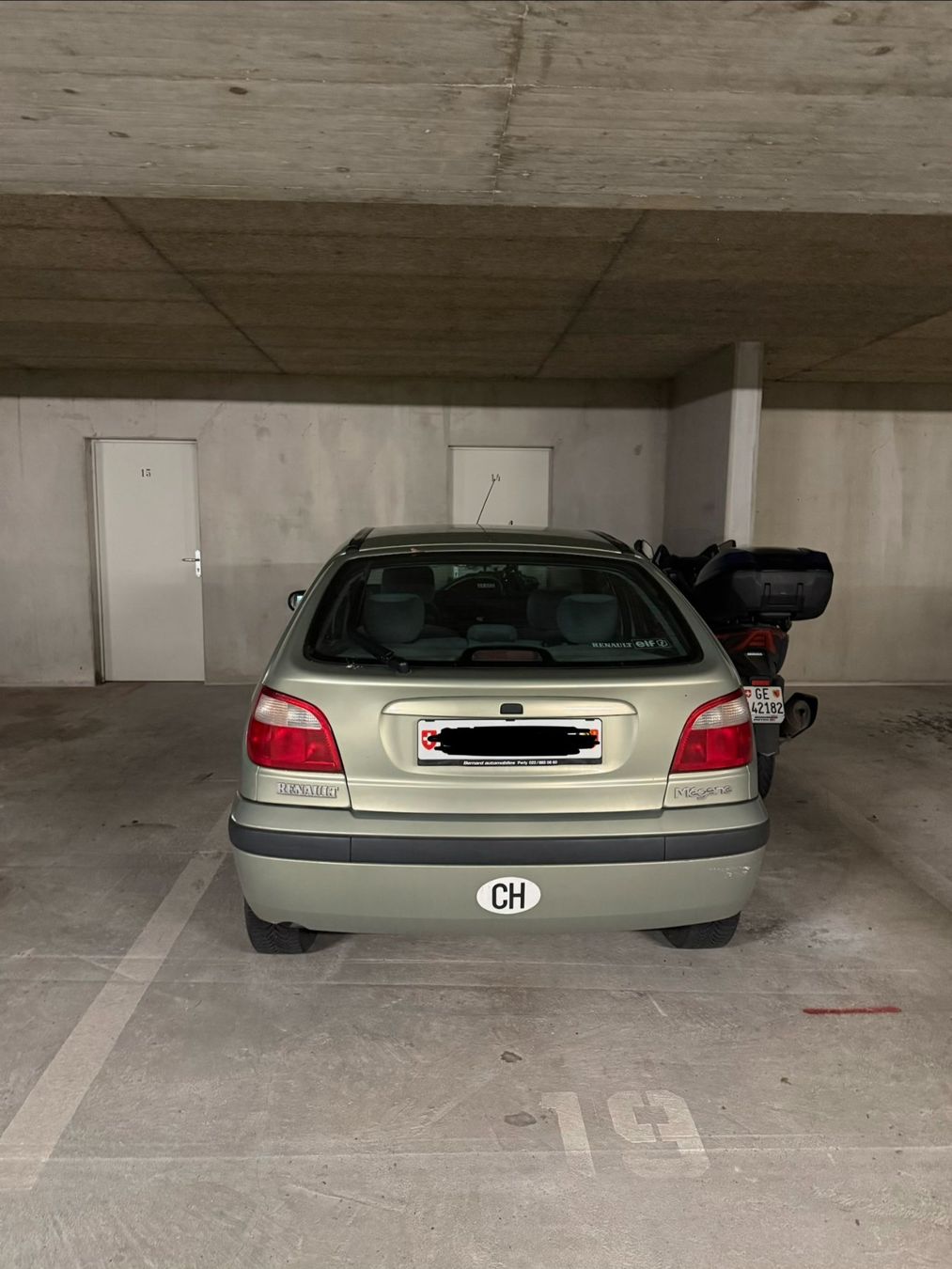 Renault Automobili: Renault Mégane – Usato da Plan-les-Ouates venduto da shop2sapes 3