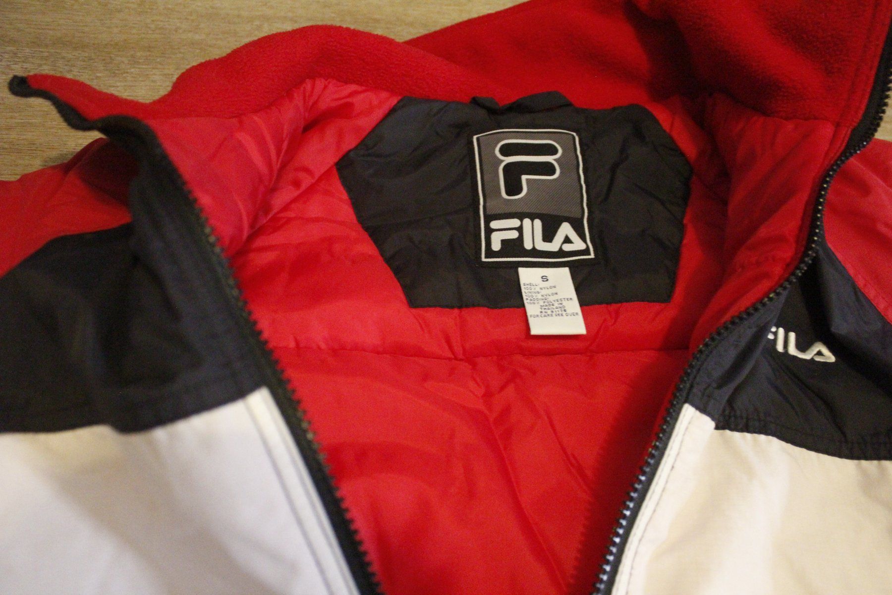 Giacche: veste FILA de hiver size S – Usato da Travers venduto da ColibriRoseOrange 2