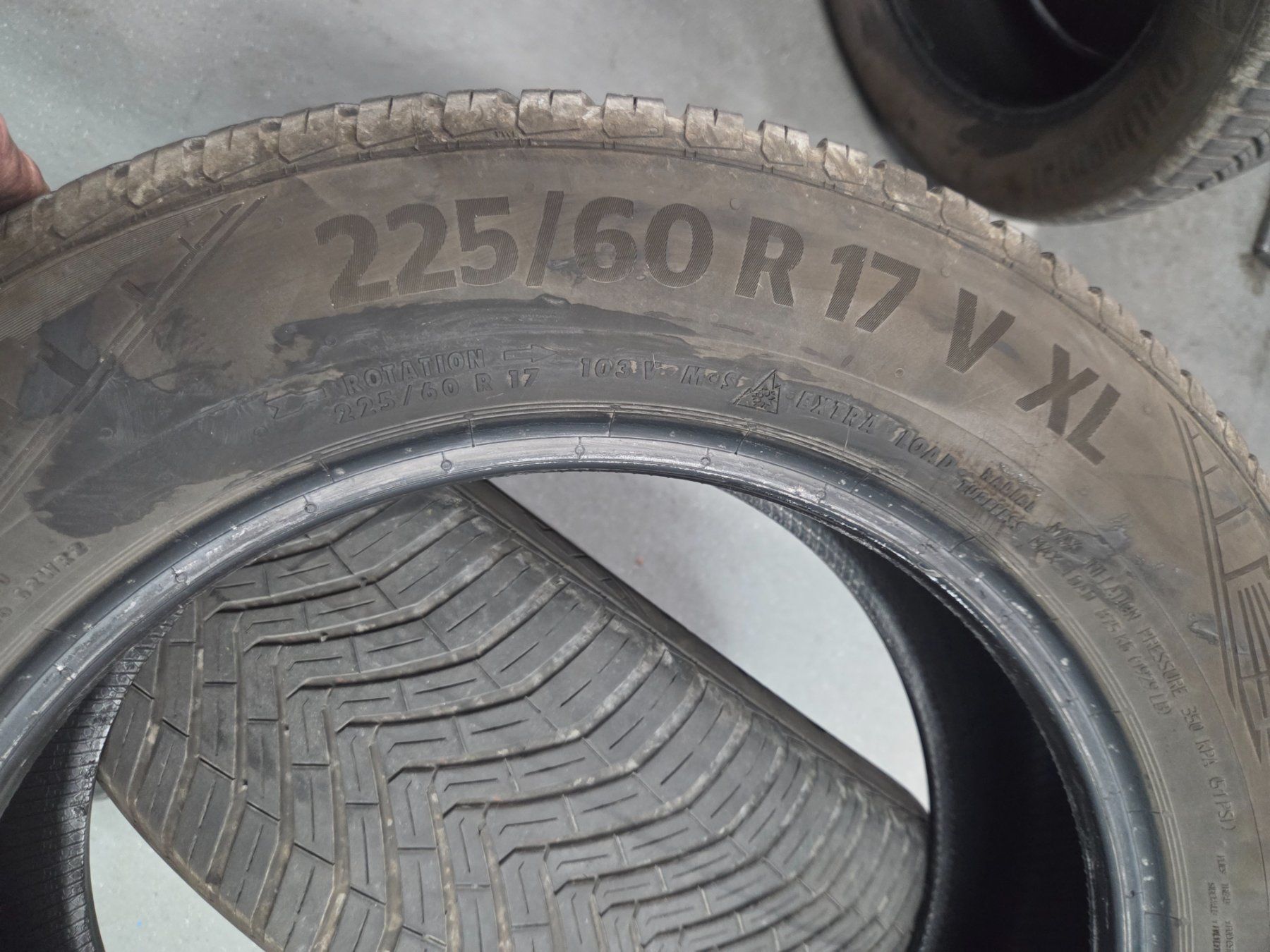 Pneumatici & Ruote complete: Continental    225 / 60 R 17 V XL – Usato da Fischbach-Göslikon venduto da Emanuel.Bardhi 3
