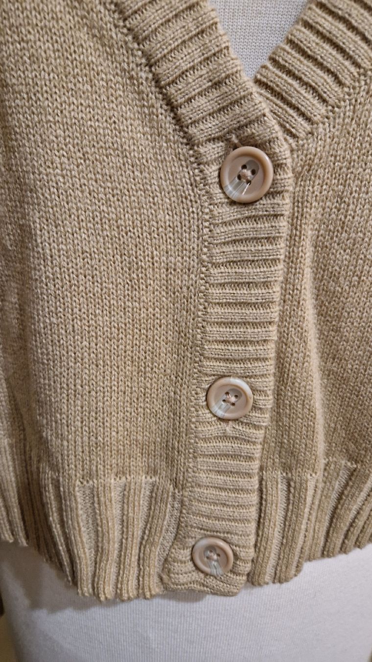 H&M Jacken: H&M Divided - Kurze Strickjacke Beige Gr. XL – Neu (gemäss Beschreibung) aus Oberengstringen von Sheera7 1