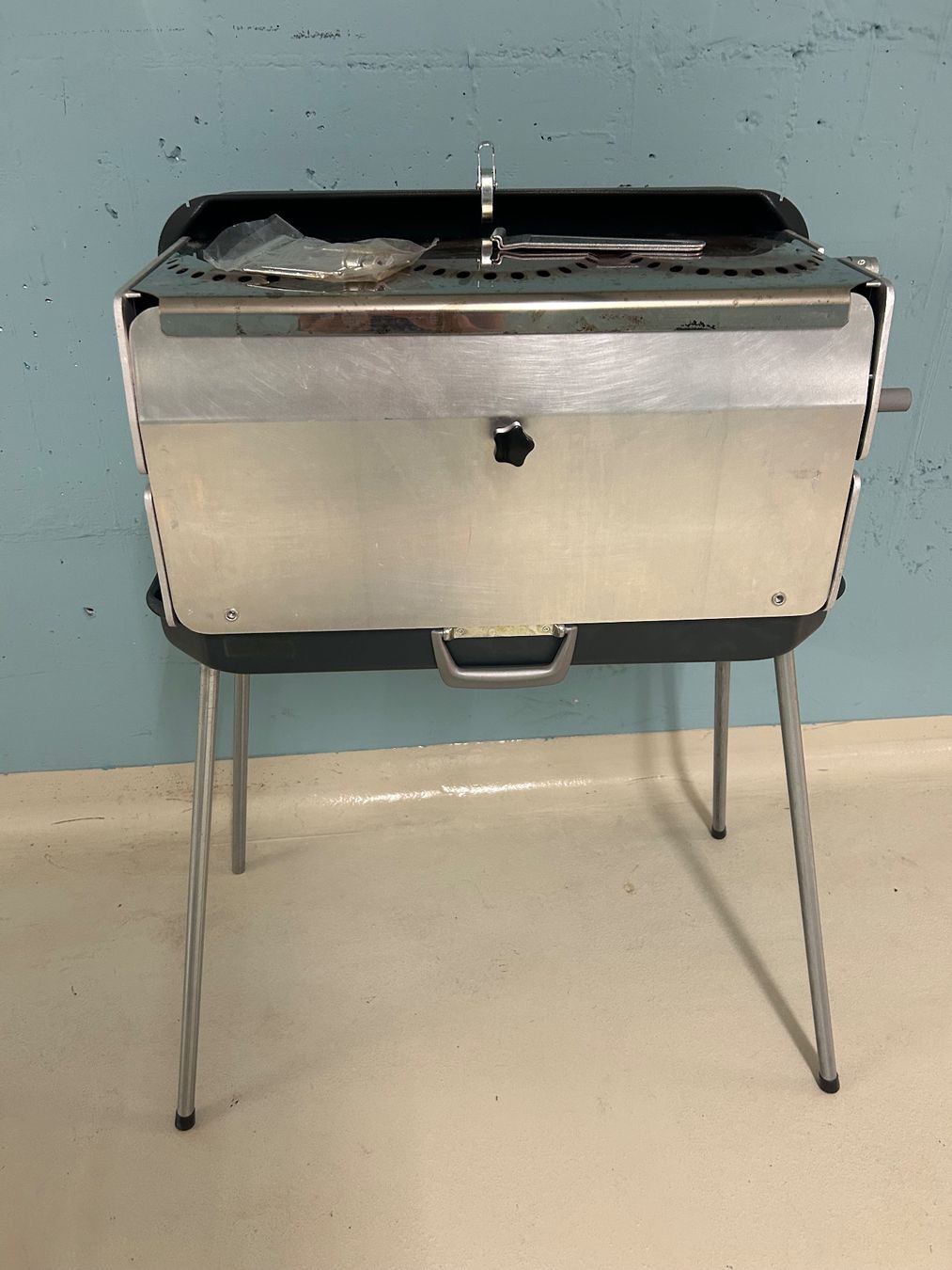 Dometic Griglie: Dometic Koffergrill Gas – Usato da Zürich venduto da Grrrr 1