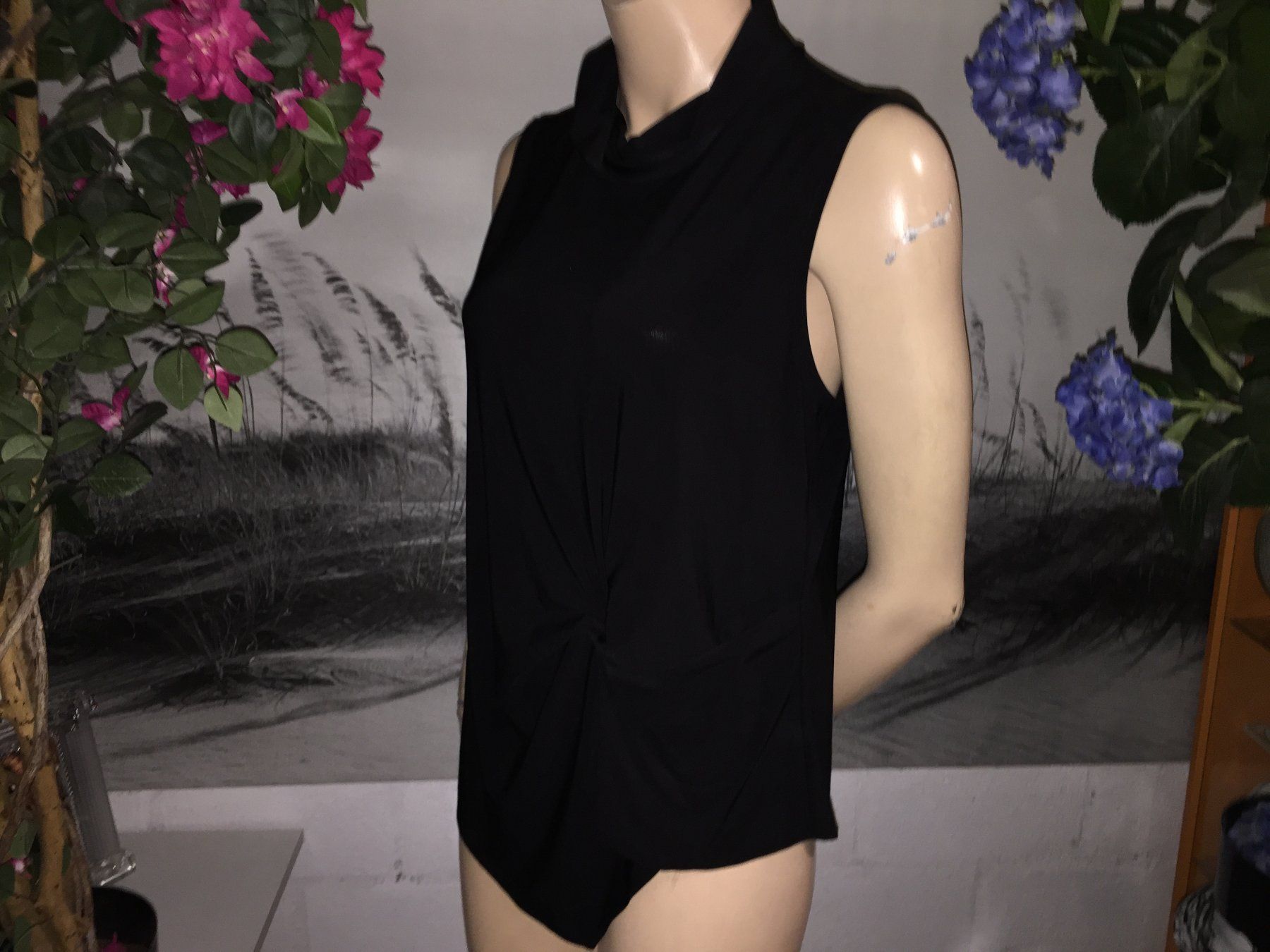 DKNY Tops: DKNY Haut / Shirt taille / Grosse M – Gebraucht aus Cossonay-ville von Super-Price-Quality 3