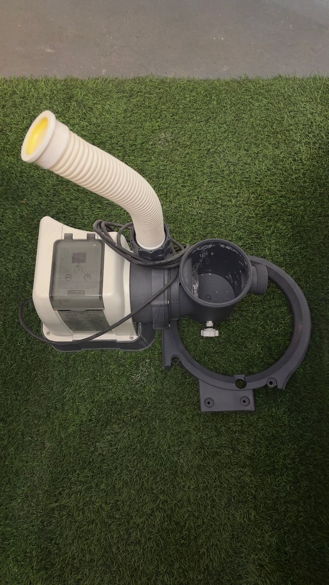 Intex Accessori per Piscine: Pompe à sable – Usato da Misery venduto da DanielSilva47 3