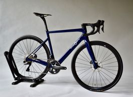 Neues High End Carbon Rennvelo zu unschlagbarem Preis