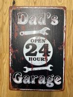 Blechschild Retro rusty Dad's Garage Open 24h