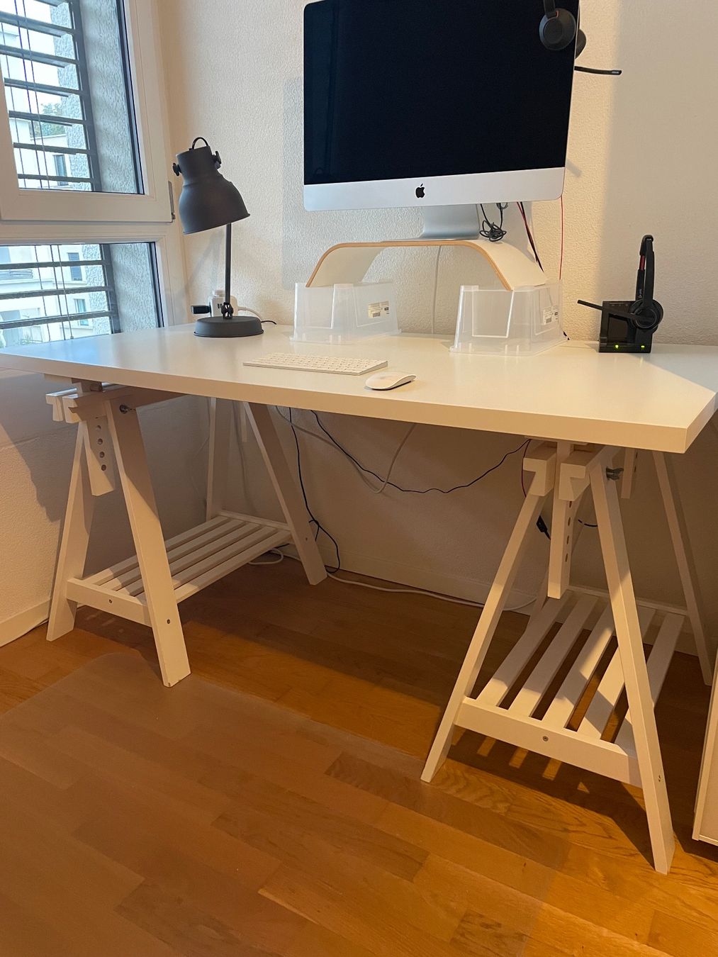 Ikea Scrivanie: IKEA Schreibtisch weiss – Usato da Adliswil venduto da mg565758 3