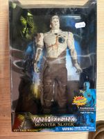 Jakks Pacific Frankenstein 30 cm Deluxe Figure