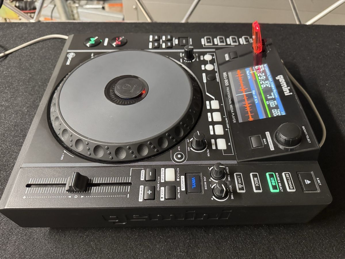 Console di mixaggio: Gemini MDJ-900 Media Player professionell – Usato da Ehrendingen venduto da Sansav 1