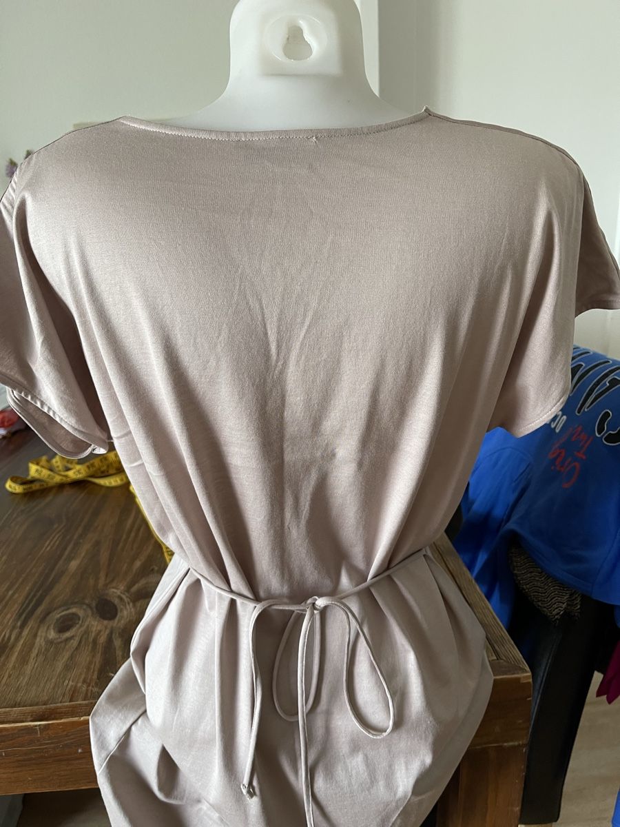 Vestiti: Robe Féraud  de plage 38/40 comme neuve – Usato da Kloten venduto da Vermicelles 2