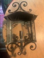 Schöne, alte Aussenlampe, Fassung E14, Masse: 40x28x14 cm