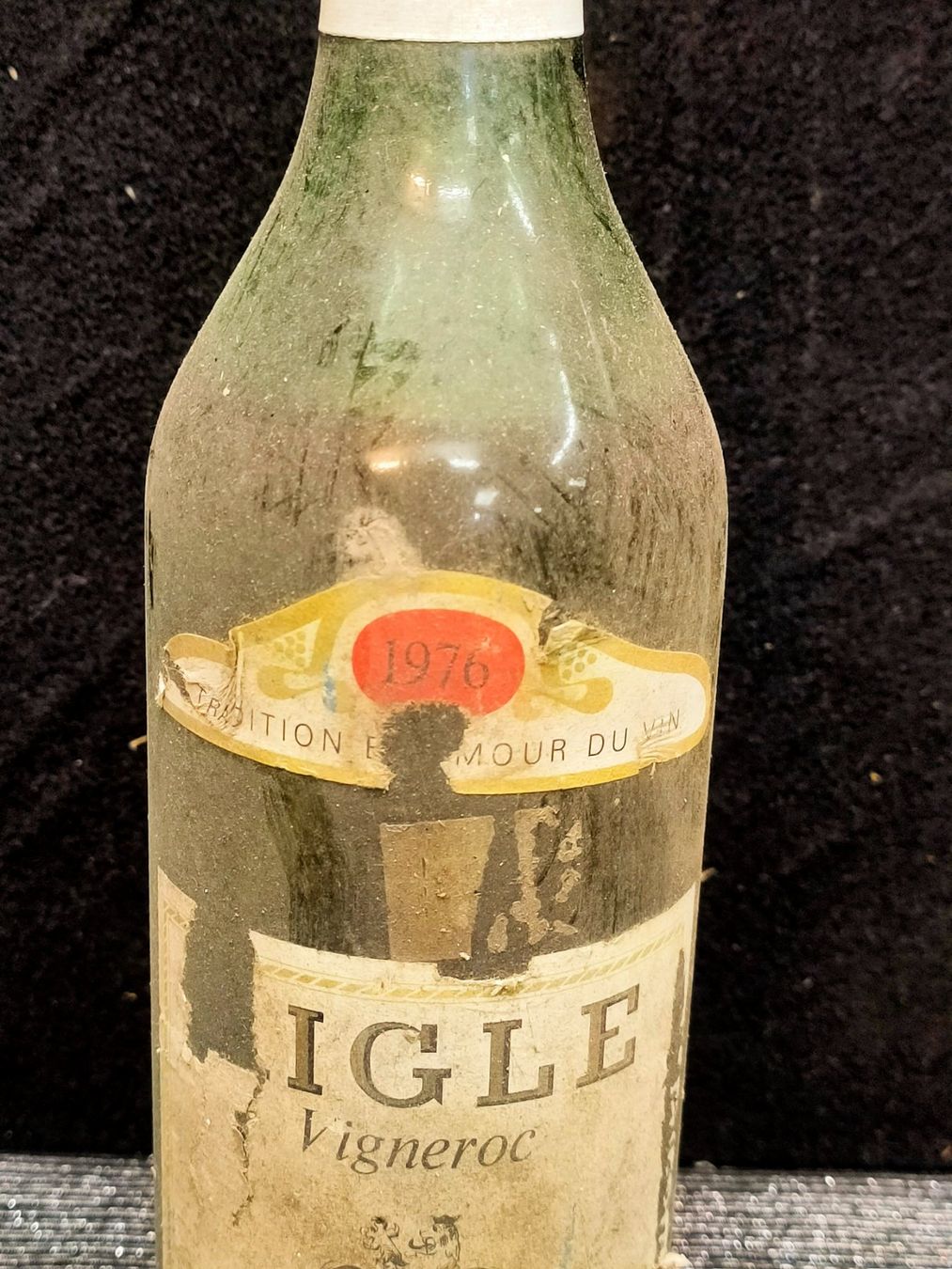 Vino: AIGLE VIGNEROC 1976 – Nuovo (secondo la descrizione) da Genève venduto da Leboucheoreilles 1