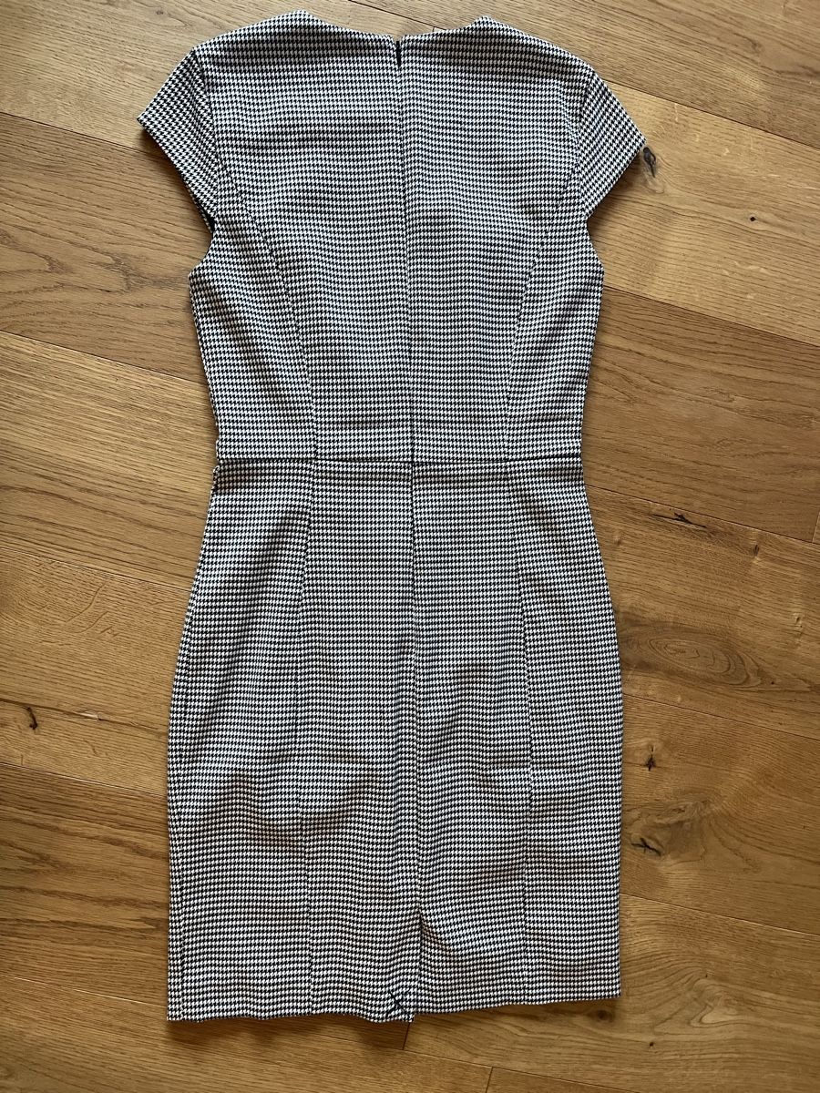 H&M Robes: H&M Businesskleid, Gr. 36, Schwarz Weiss – D'occasion à Winterthur par nstau 3