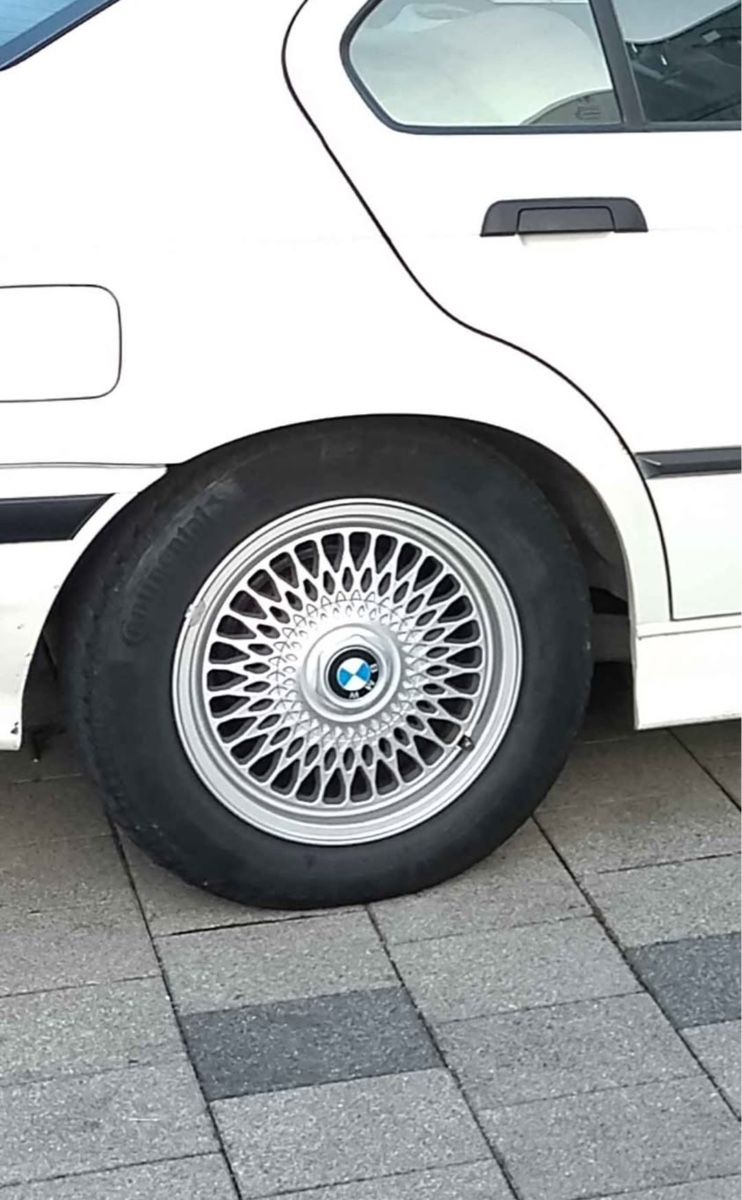 Pneumatici & Ruote complete: BMW E36 Kompletträder 15 Zoll – Usato da Wynau venduto da jcc1994