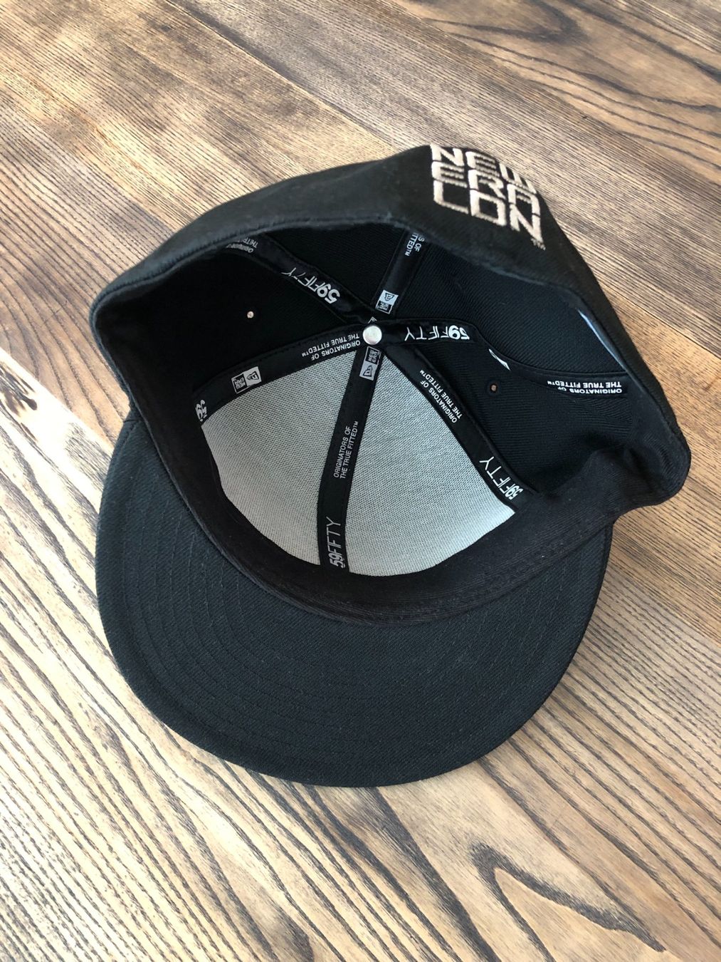 Hüte, Mützen & Caps: Retro New Era LDN Cap 59fifty London Map Baseballcap – Gebraucht aus Berg am Irchel von Zweiti_Chance 4