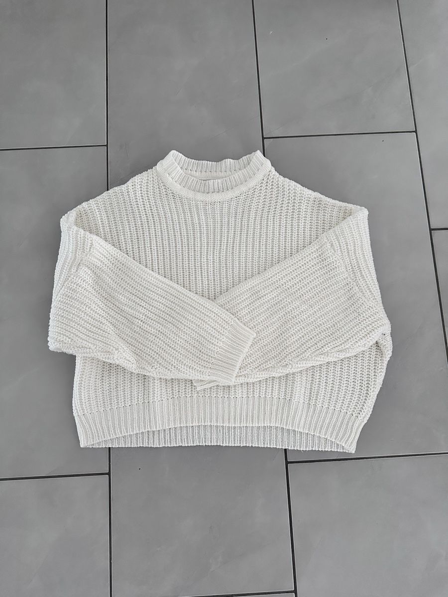 Maglioni & Felpe: weisser Strickpullover 🤍 – Usato da Winterthur venduto da nik_pr58 1