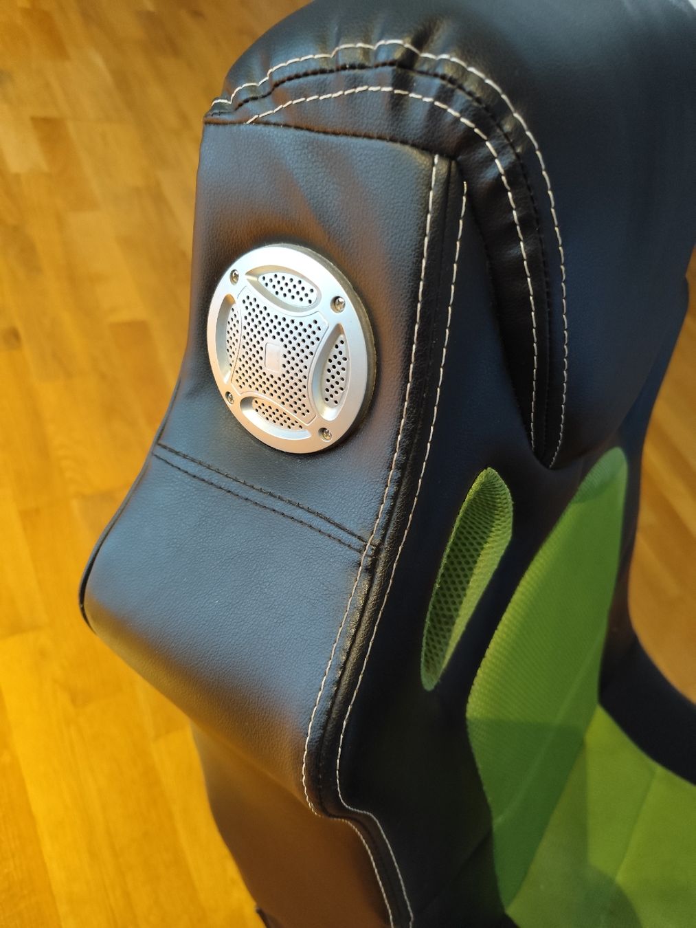 Poltrone: Audio Sessel – Usato da Einsiedeln venduto da lan_2vrp 1