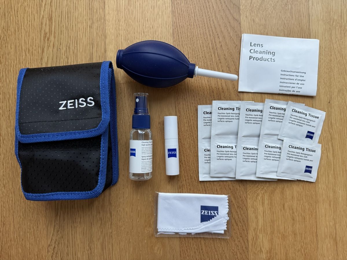 Pflegeprodukte: Zeiss Optik Reinigungs-Set – Neu (gemäss Beschreibung) aus Ebikon von sherra