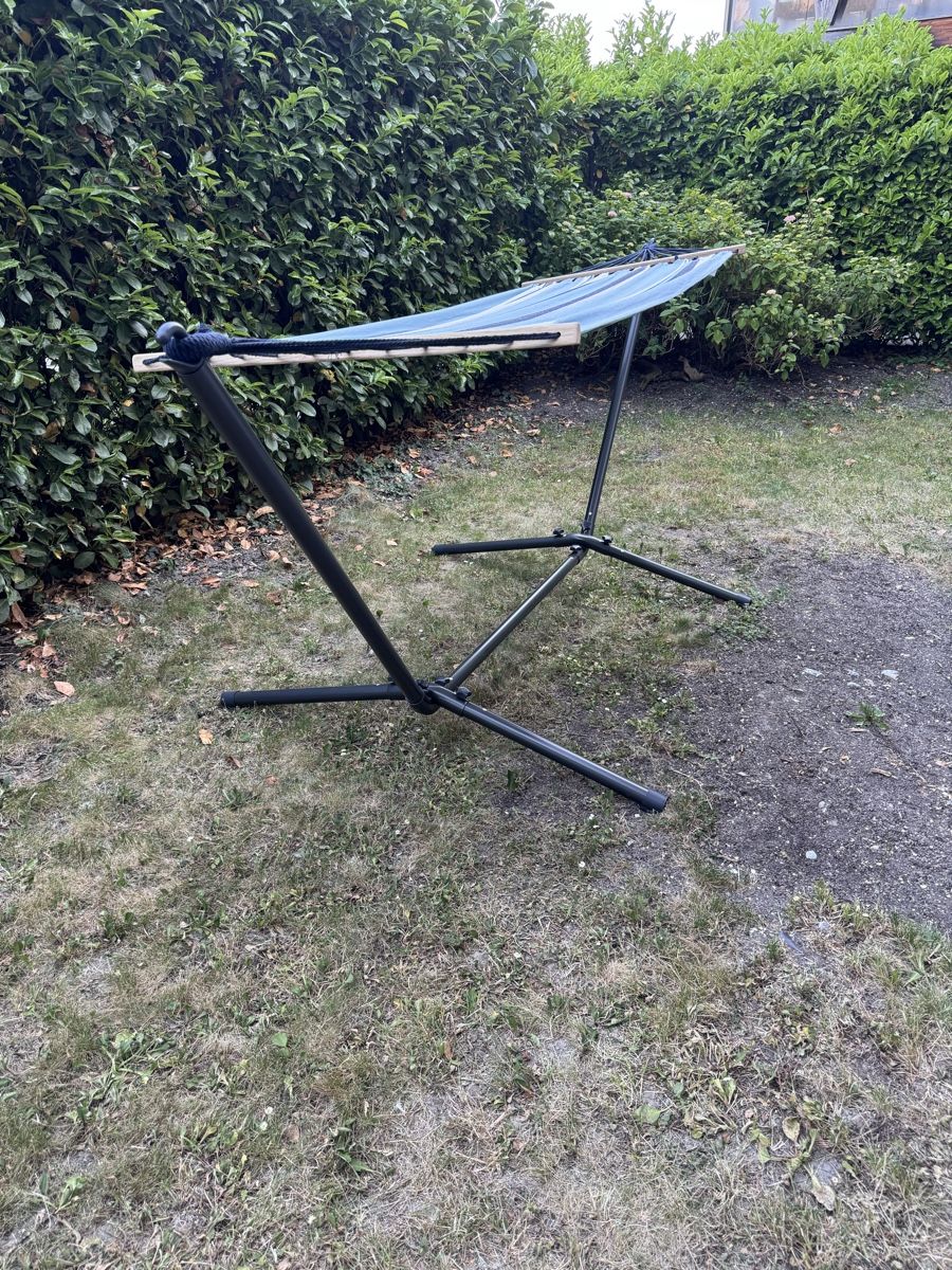 Hamac: Hängematte mit Gestell – Neuf (Voir description) à Haldenstein par nicB74 1