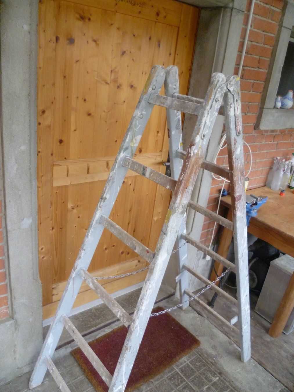 Scale: Holzleiter Malerbockleiter 2 X 6 sprossen – Usato da Melchnau venduto da Lumax0