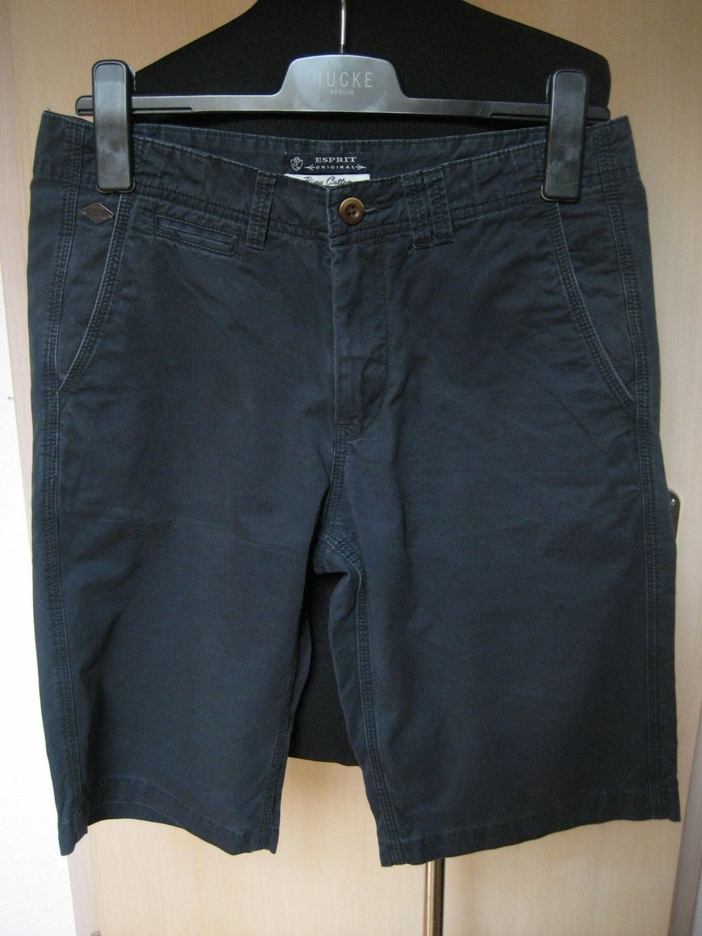 Esprit Pantaloni: Short Esprit taille 29 (S) – Usato da Delémont venduto da marryb