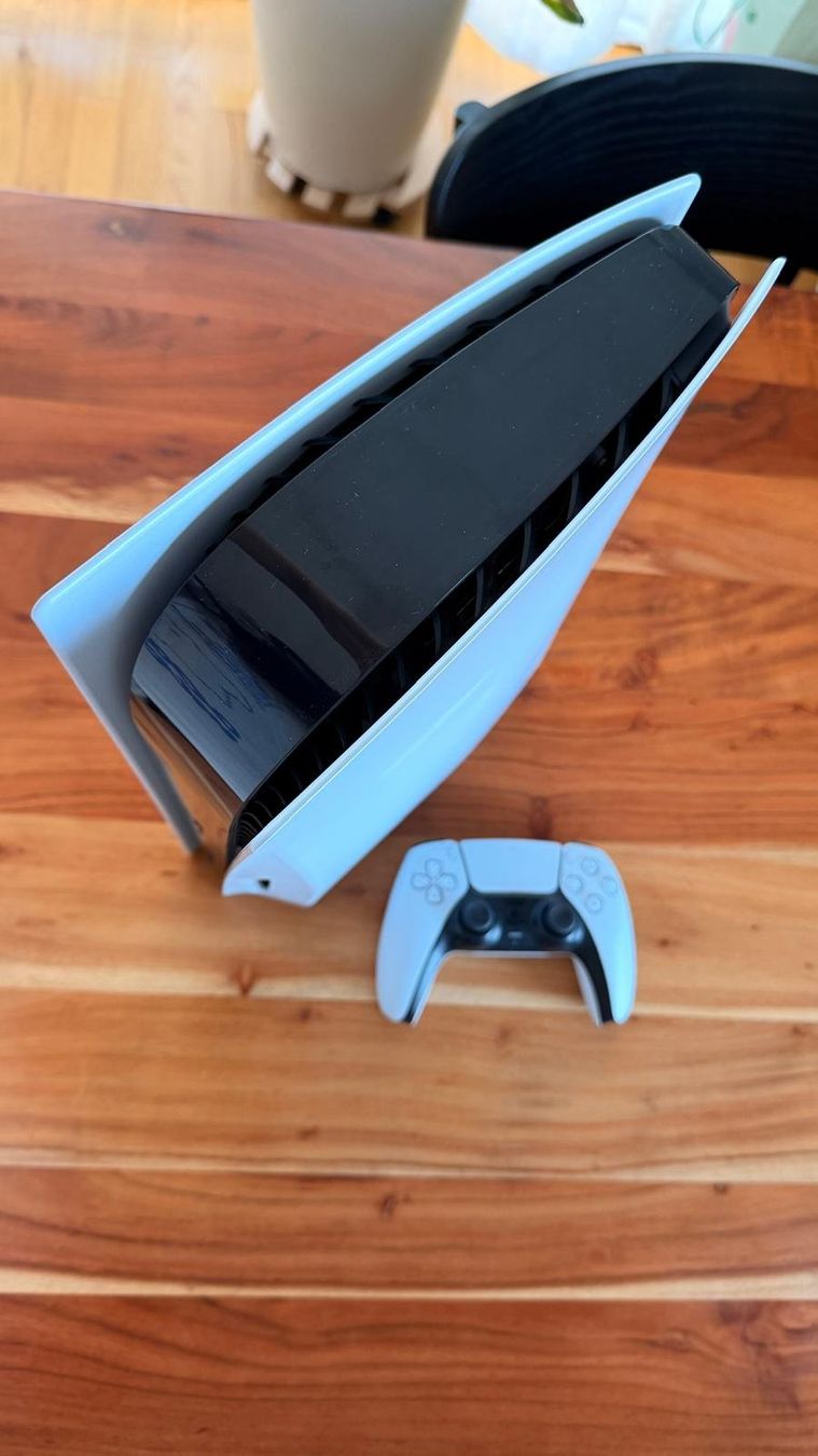 Sony Spiele: PS5 PlayStation 5 Disc Edition – Gebraucht aus Dübendorf von ped_l8sh 2
