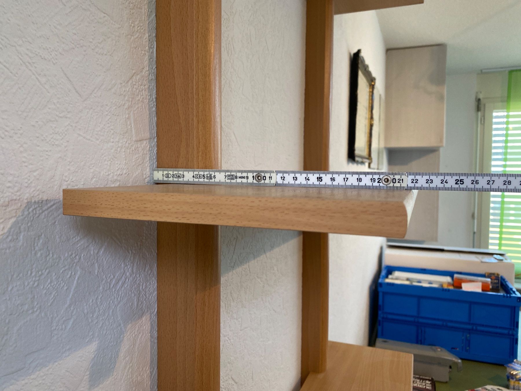 Regale: Regal, Guter Zustand, MDF, hell – Gebraucht aus Schlieren von neopreniii 2