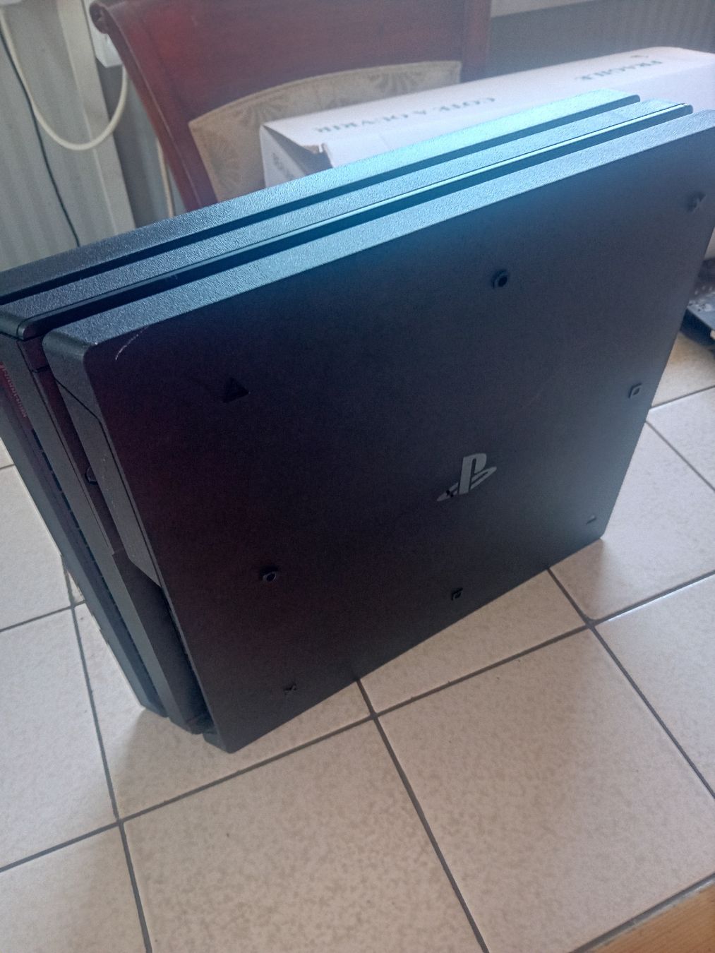 Sony Konsolen: PS4 Défectueuse  – Defekt aus Rolle von vfa_7hry 2