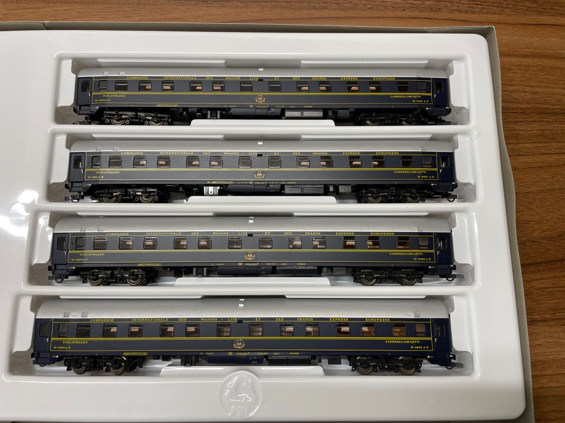 Roco Modellini di ferrovie: Roco CIWL Schlafwagenset in DC – Usato da Villmergen venduto da Mfritz 1