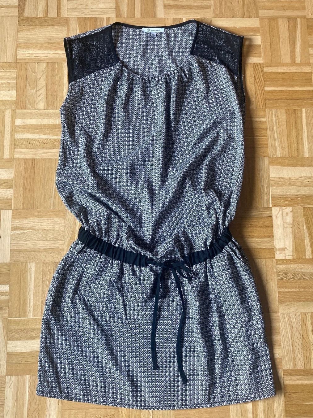 Kleider: Kleid – Gebraucht aus Leuk-Stadt von nadlerhu