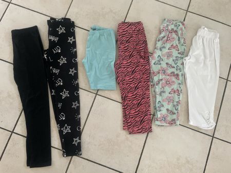 6 Mädchen Leggings Grösse 146/152, Top Zustand!