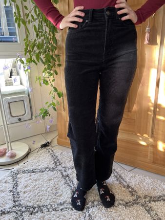 Schwarze Cordhose H&M Gr. 34 / TopZustand
