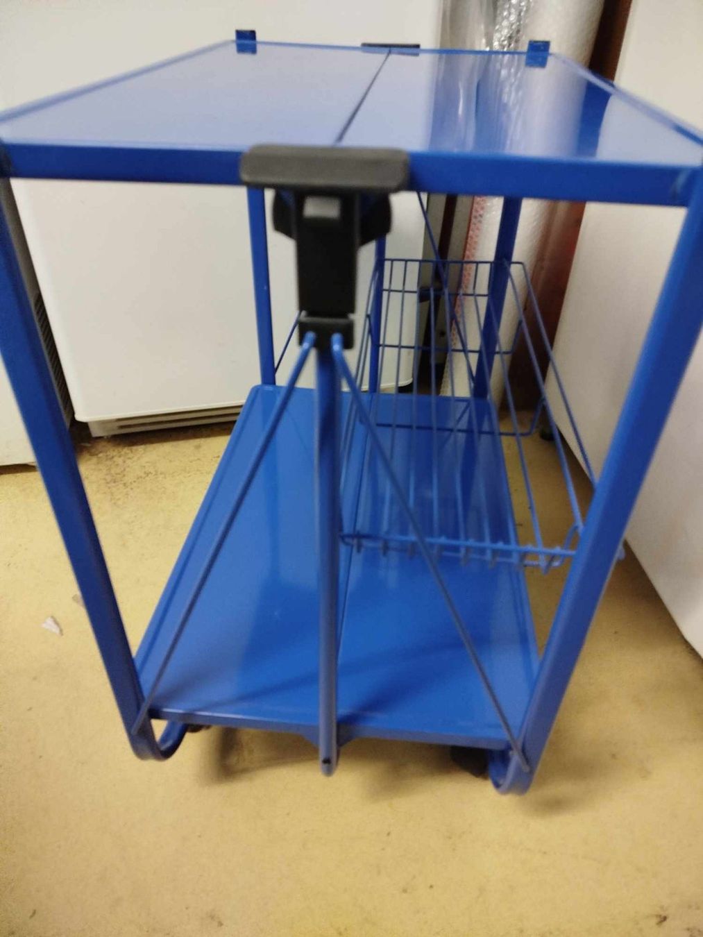 Valigie & Borse: 2 X Chariot 2 Plateaux Pliable – Usato da La Chaux-de-Fonds venduto da Emmaus2300CDF 4