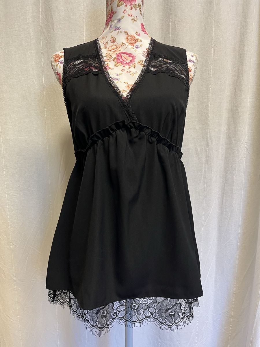 Guess Blusen: Schwarze longbluse von Guess Gr. M – Neu (gemäss Beschreibung) aus Unterägeri von Thomasli