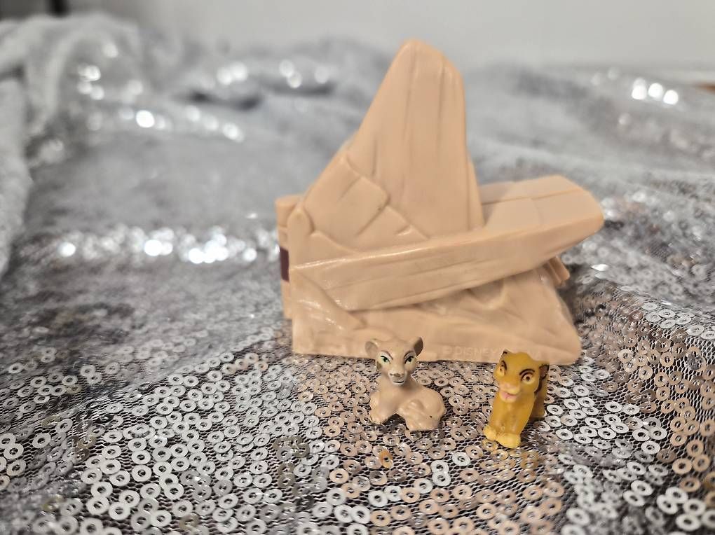Polly Pocket Carillon: Polly Pocket König der Löwen 1996 – Usato da Uznach venduto da ssmiy