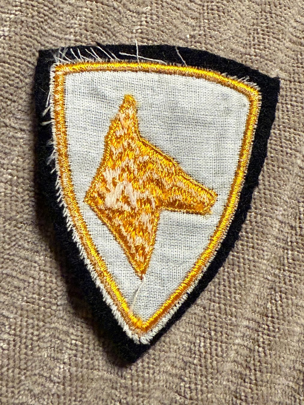 Schweizer Armee Placchette & Badge: Spezialistenabzeichen: Hundeführer - Schweizer Armee – Usato da Brütten venduto da Hst1 1