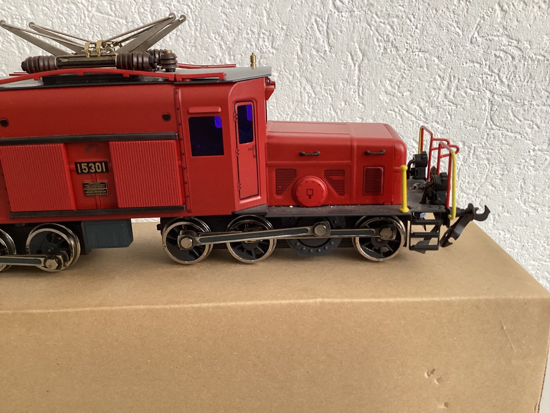 Modellini di ferrovie: Locomotive CFF De 6/6 – Nuovo e nell'imballaggio originale da Vouvry venduto da marius09 2