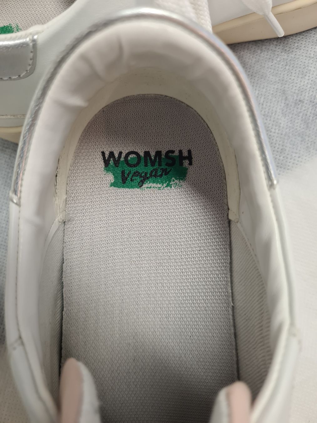Damenschuhe: WOMSH SNEAKER WEISS/ROSA GR.39 – Gebraucht aus Adlikon von jahr01 4
