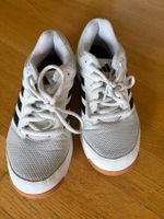 Adidas Hallenschuhe weiss   guter Zustand gebraucht