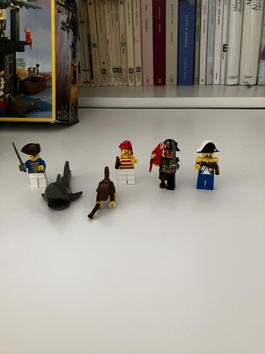 Lego Jeux de construction: Lego Pirates 6270 + 6257  – D'occasion à Zürich par Skylar80 5