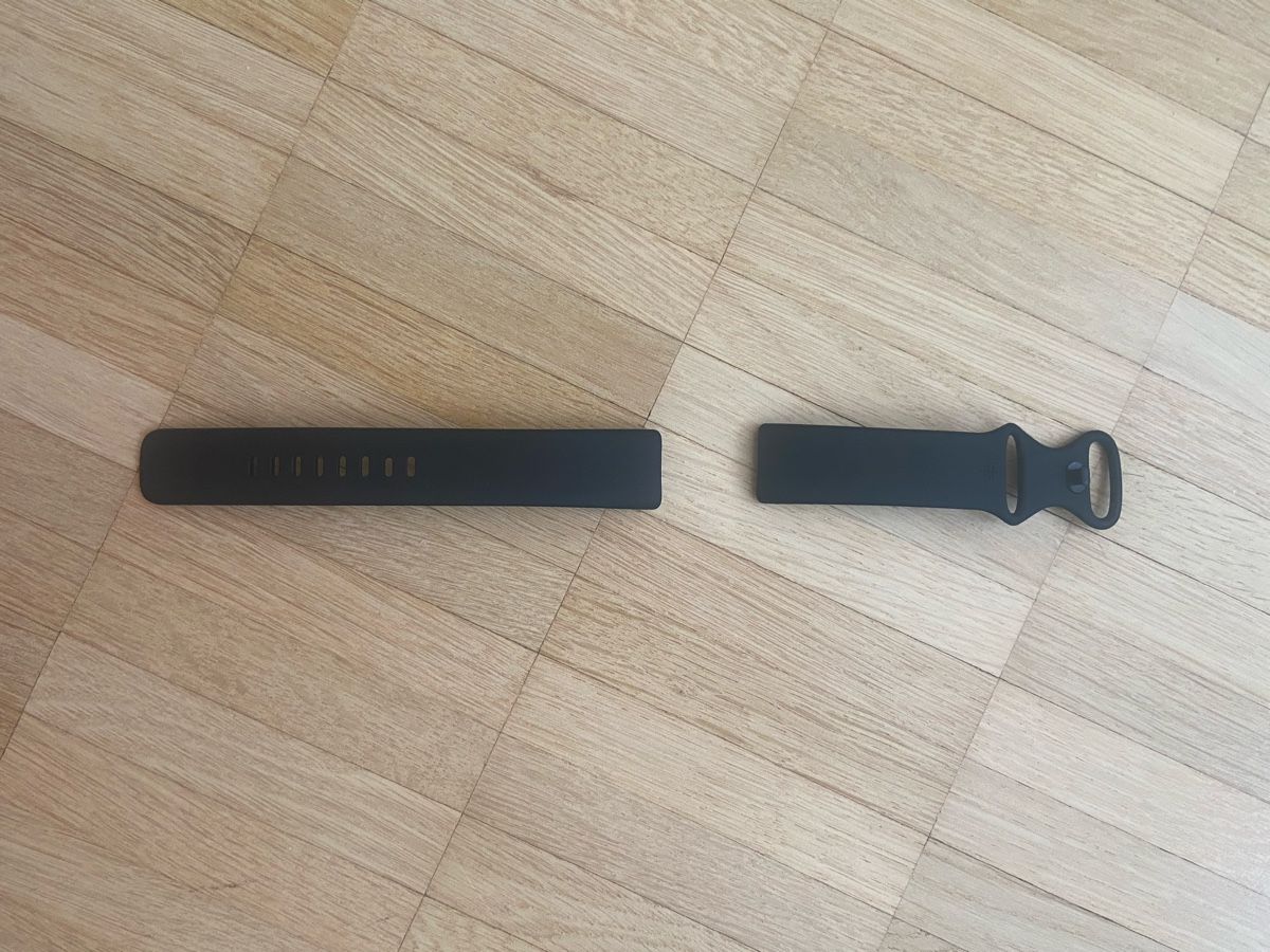 Armbänder & -reifen: Armband Fitbit Charge 6 Original L  – Gebraucht aus St.Gallen von Arc9