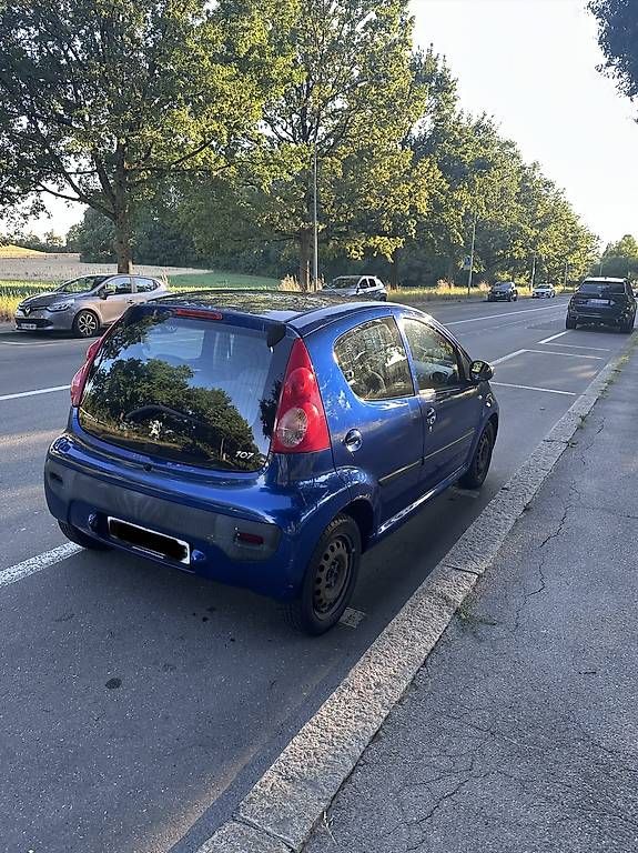 Autos: Peugeot 107 – Gebraucht aus Lausanne von Nancy.M.balsiger 2