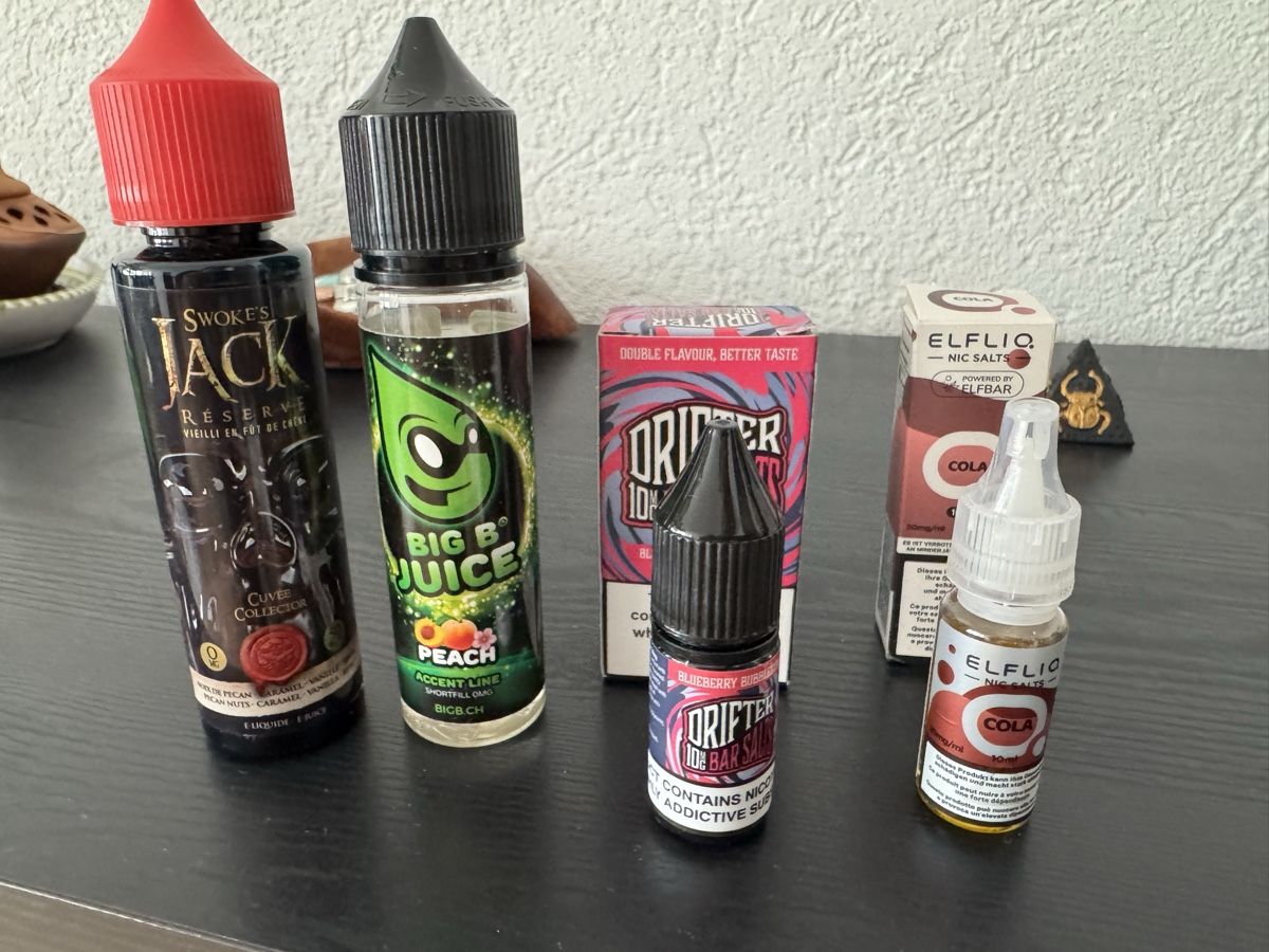 Vaporesso Altri Prodotti per fumatori: Vaporesso Luxe xr max – Usato da Münchenbuchsee venduto da Gabriele69 1