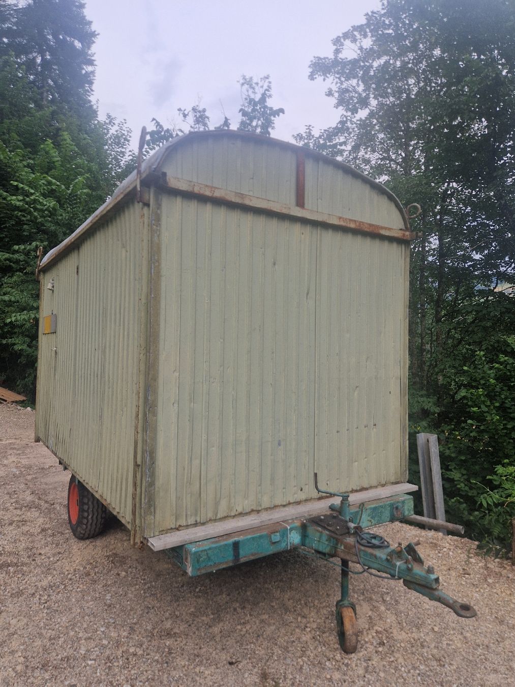 Anhänger: Bauwagen Anhänger  – Gebraucht aus Sumiswald von ForstCounty 3