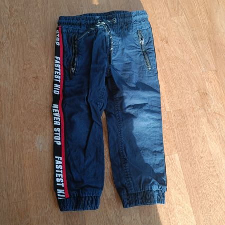 Hose Grösse 92