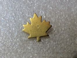 Ansteckpin 184: Kanada Ahorn Blatt