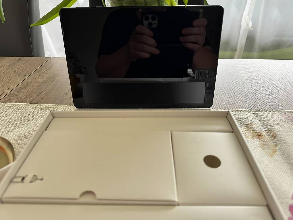 Tablet PC: Honor Pad X8 Model AGM3-W09HN – Usato da Frauenfeld venduto da Artos13 2
