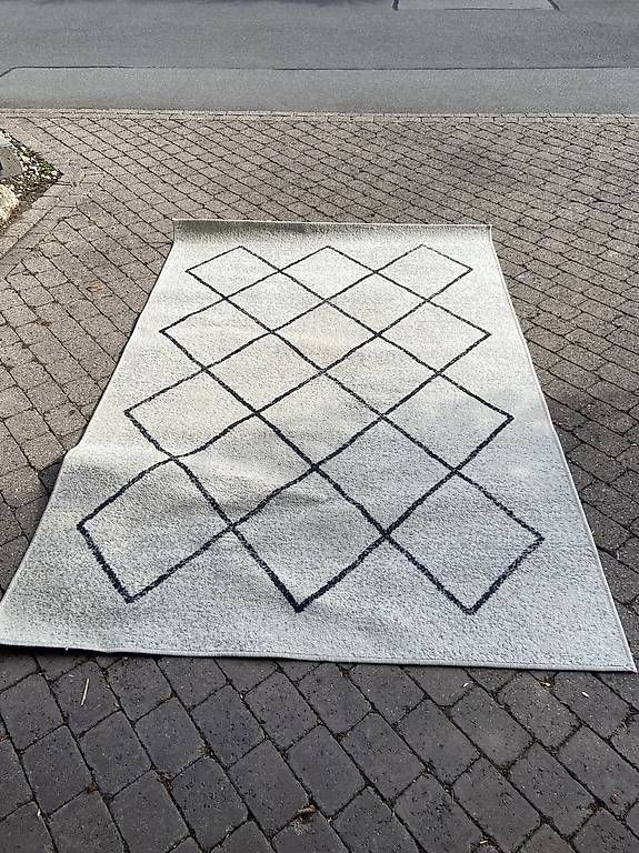 Teppiche: Teppich  – Gebraucht aus Immensee von ver_8ssk