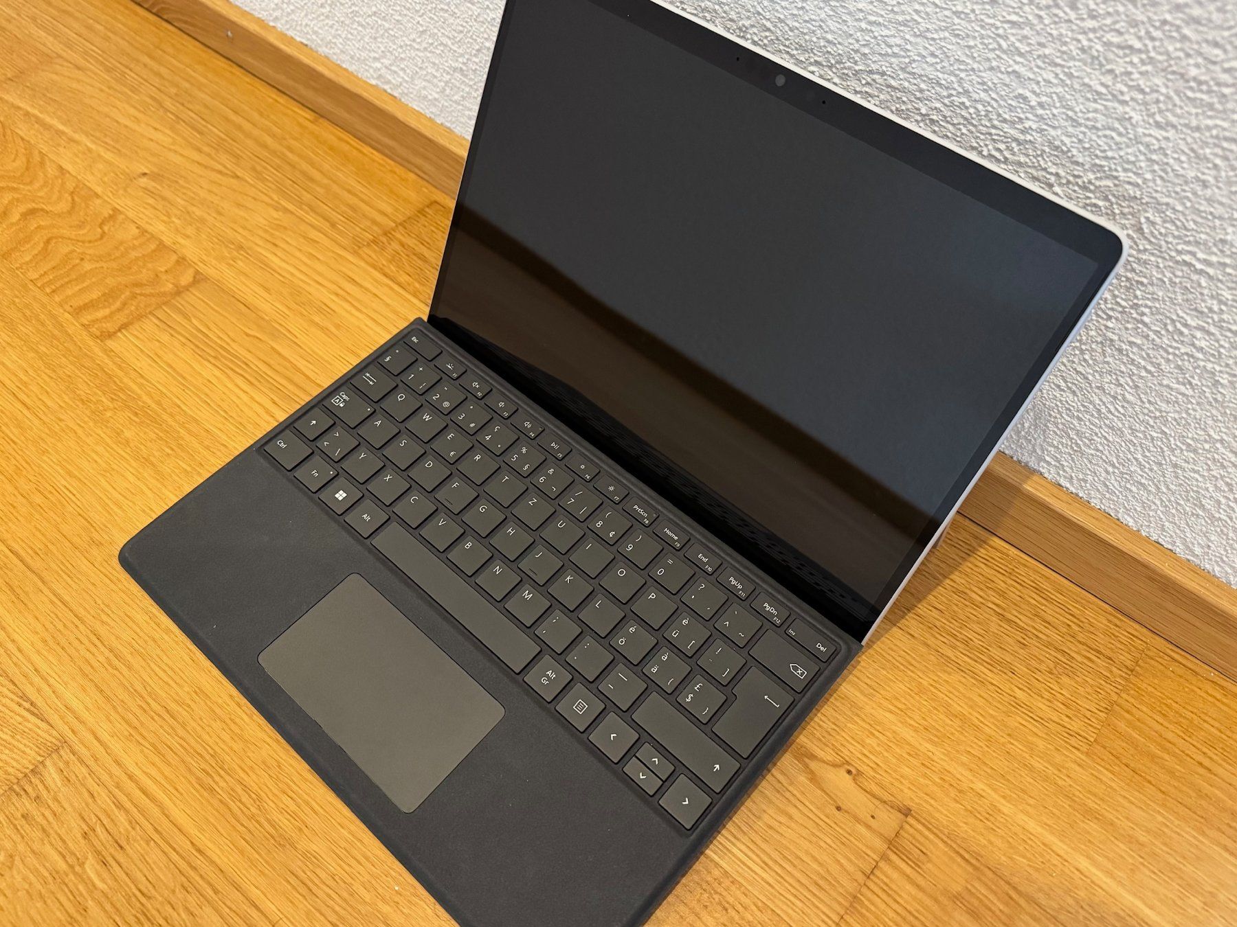 Microsoft Tablet PC: MS Surface Pro 8 inkl. Cover mit CH Layout – Gebraucht aus Hochdorf von Antonio1 2
