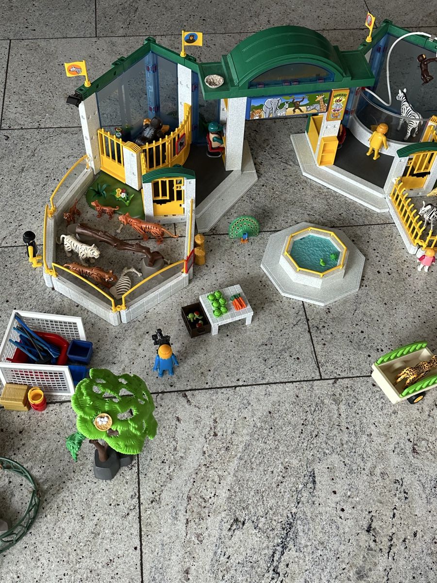 Playmobil Spielzeuge: Grosser Playmobil Zoo mit Arche Noah, Figuren und Zubehör! – Gebraucht aus Gisikon von sabee2 2